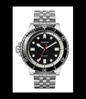 MONTRE NIXON Stinger 44  SOLAR