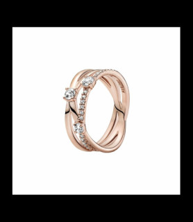 PANDORA  Bague Pandora triple scintillant Timeless en métal doré rose et oxydes de zirconium, taille 54
