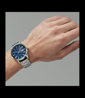 MONTRE NIXON SOLAR