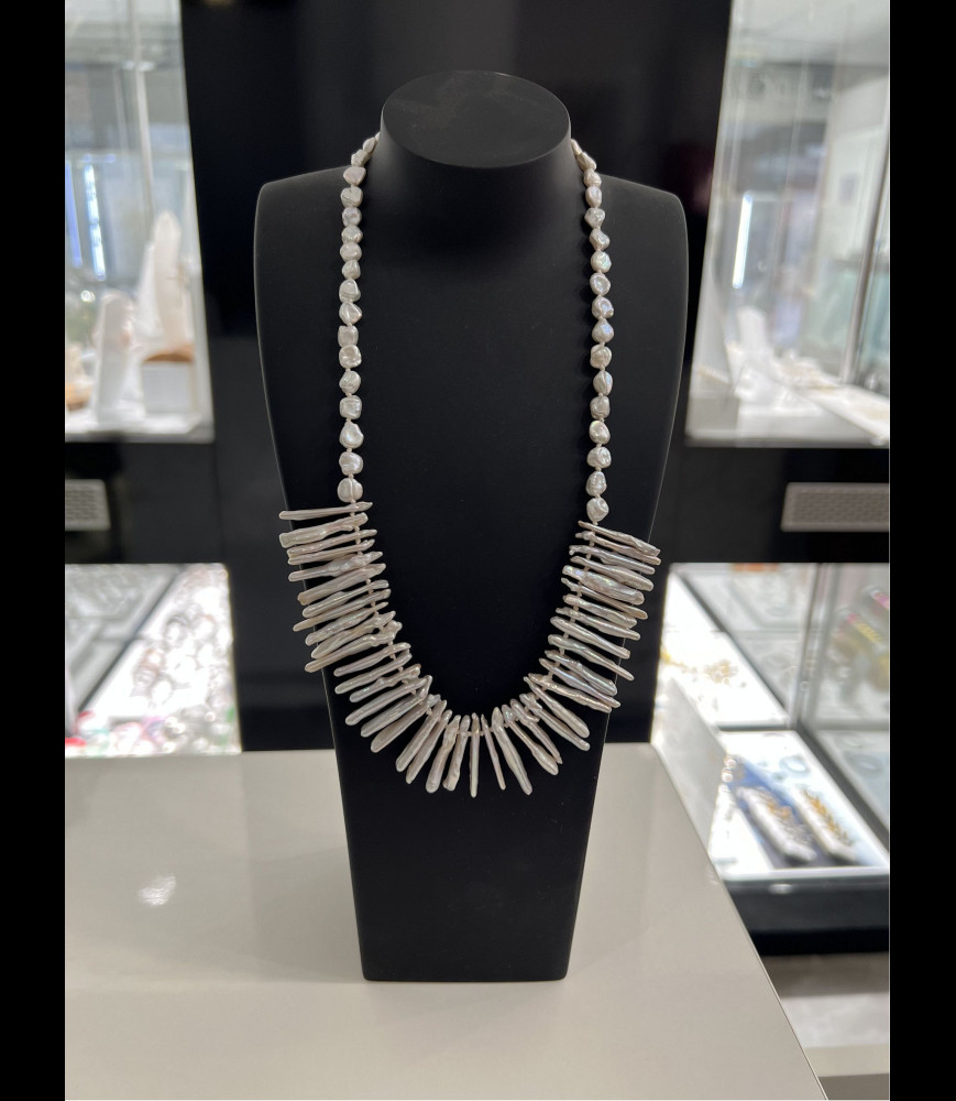COLLIER DE PERLES DE CULTURE BAROQUES GRISES FERMOIR ARGENT MODELE EXCLUSIF