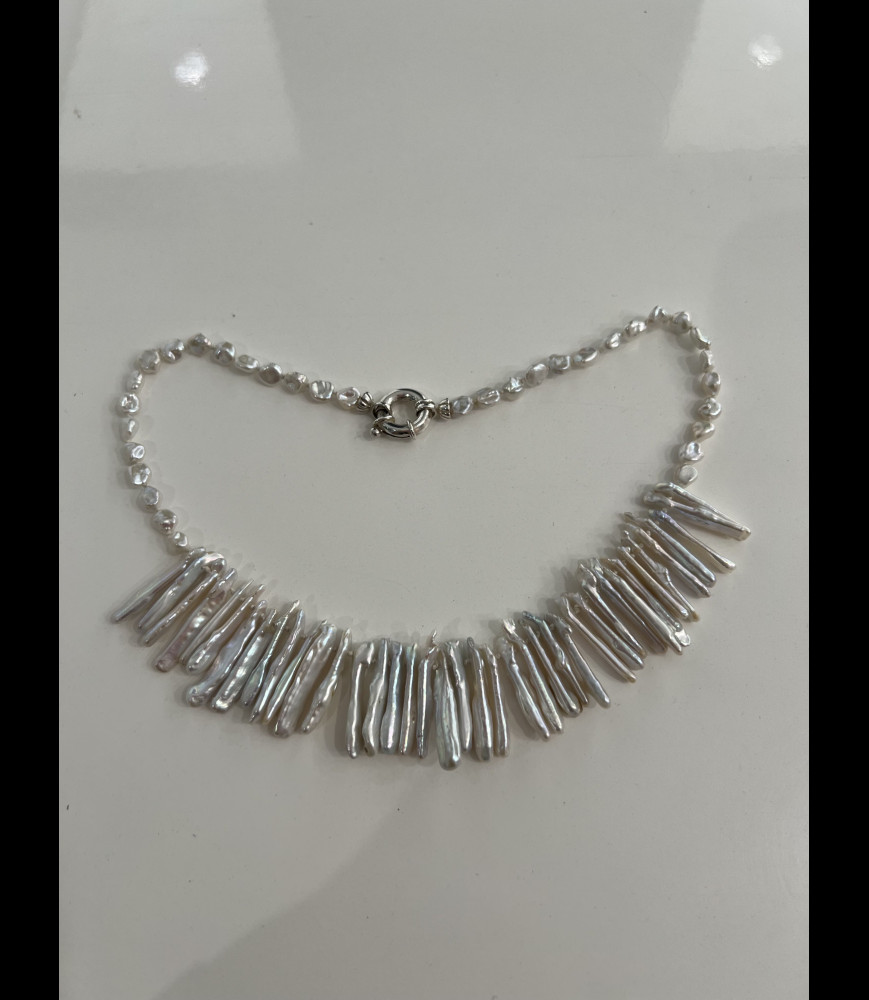 COLLIER PERLES DE CULTURE BAROQUES GRISES fermoir argent MODELE EXCLUSIF