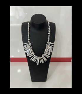 COLLIER PERLES DE CULTURE BAROQUES GRISES fermoir argent MODELE EXCLUSIF